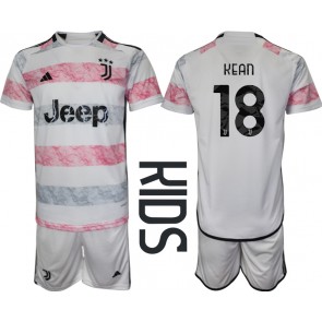 Maillot de foot Juventus Moise Kean #18 Extérieur enfant 2023-24 Manches Courte (+ pantalon court)